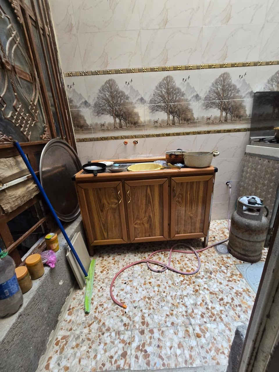 كامنتر 3 قطع للبيع نضافه 100٪
للتواصل 
***********
