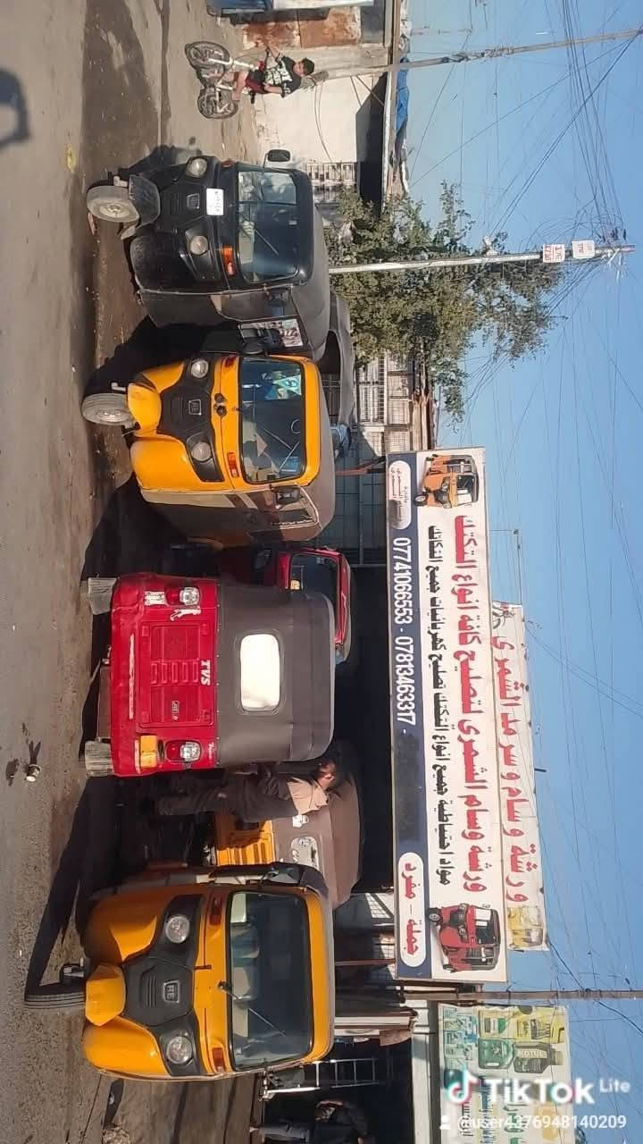 تعلن ورشة وسام الشمري التحوير كافة التكاتك بياجو اتول وتصليح كافة التكاتك باجاج تي في اس تجفيت كامل 200الف تجفيت نصف 100الف كادر جديد غير مسؤول على كادر قديم ولا يحجي بسمي وسام الشمري متواجدمن ساعه 9صباحأ لحد ساعه 8ليلأ اهلا وسهلأ بكم بأدارة وسام الشمري ***********
