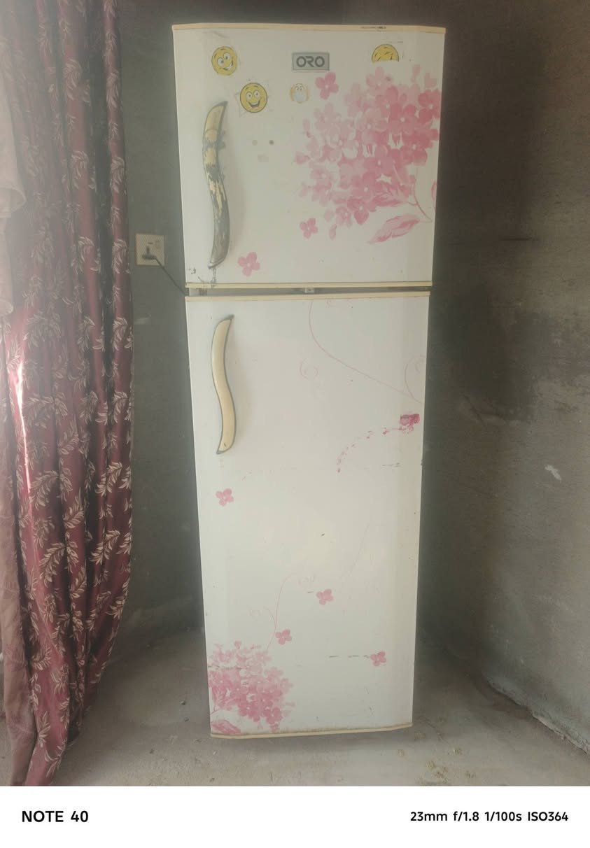 جلاجه نضيفه كلش للبيع شرط  التجميد ب100وبيه مجال للطيبين


**إذا كنت صاحب هذا الإعلان وتريد حذفه لأي سبب، رجاءا أرسل رسالة إلى الدعم الفني**