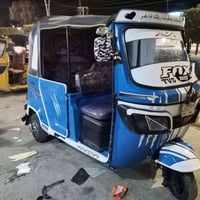 متاح تكتك للبيع موديل 2022 كامله كفاله عامه كشر ومحرك  تحويل مباشر   ا...