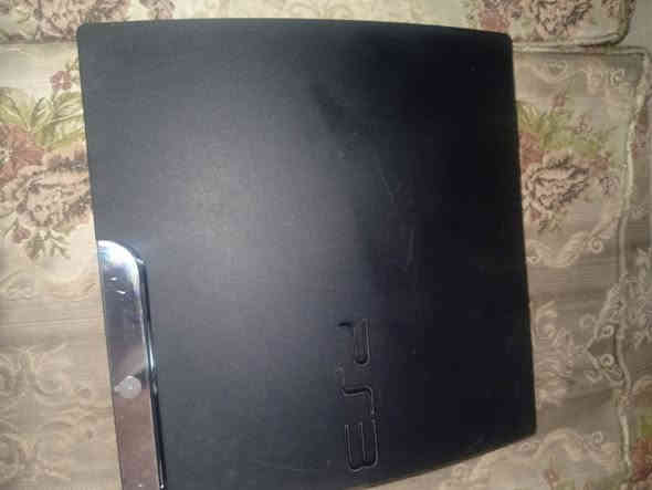 سلام عليكم ورحمة الله وبركاته بلي 3 سلم للبيع لبلي خير من الله لا حماوه ولا اي تعليك لبلي ويا هارد بي اكثر من 60 لعبه رايده 100 وبي مجال بسيط *********** متواجد واتساب فقط الوقت الي متواجد بي المغرب و اليل لن حكم الشغل
