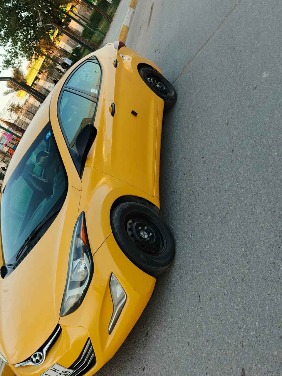 سلام عليكم النترا2016رقم بغداد  السياره كلش جديده قطعه وحده فقط ليبل واحد كلها السياره بدون دواخل بدون ايرباك شرط كير ومحرك وحداديه كفاله تخم تاير جديد مال جناي جاهزه الاخير مكينه2000دوش السياره كلش جديده 
تبريد ثلج تدفئه شغال دوشمه جديده شرط 
السعر105وبيها مجال 
الاتصال***********
مامتواجد بلخاص 👆👆
مواصفات السياره 
تحكم استيرن 
نصام ايكو 
اشاير بلمري 
شاشه صغيره 
كامره
