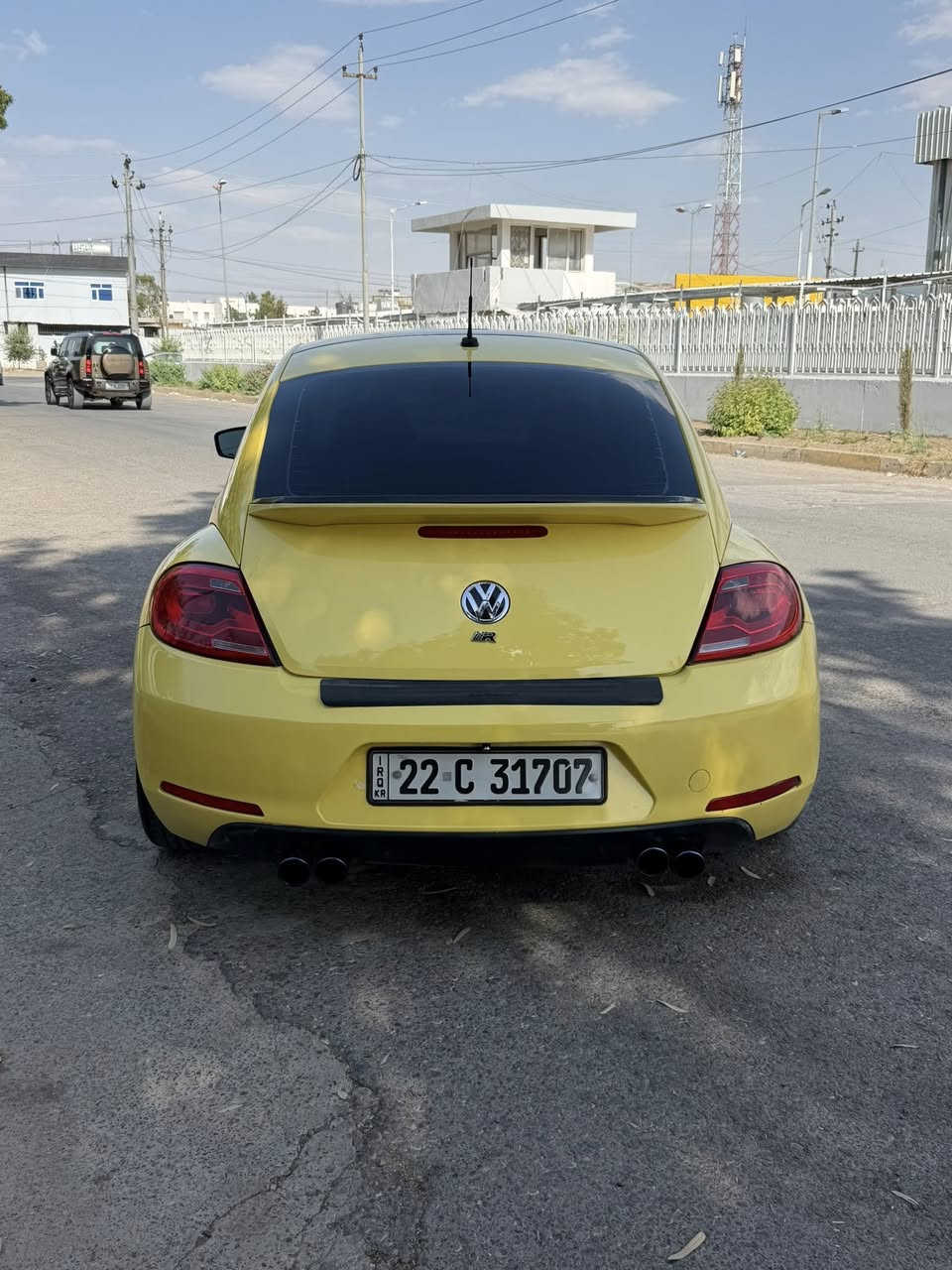volkswagen bettle
٢ پارچەی پشتەوەی هەیە بێ ژۆری بێ ئرباک سەیارەکە فولە بەس پانۆراما نیە مەکینەی کرایتەوە بەس بە شەرت حەیبی نەبێ گیرو تەبریت بە شەرت سەعری ٩٥ وەرەقەو مەجال شوێن هەولێر  whatsApp ***********
