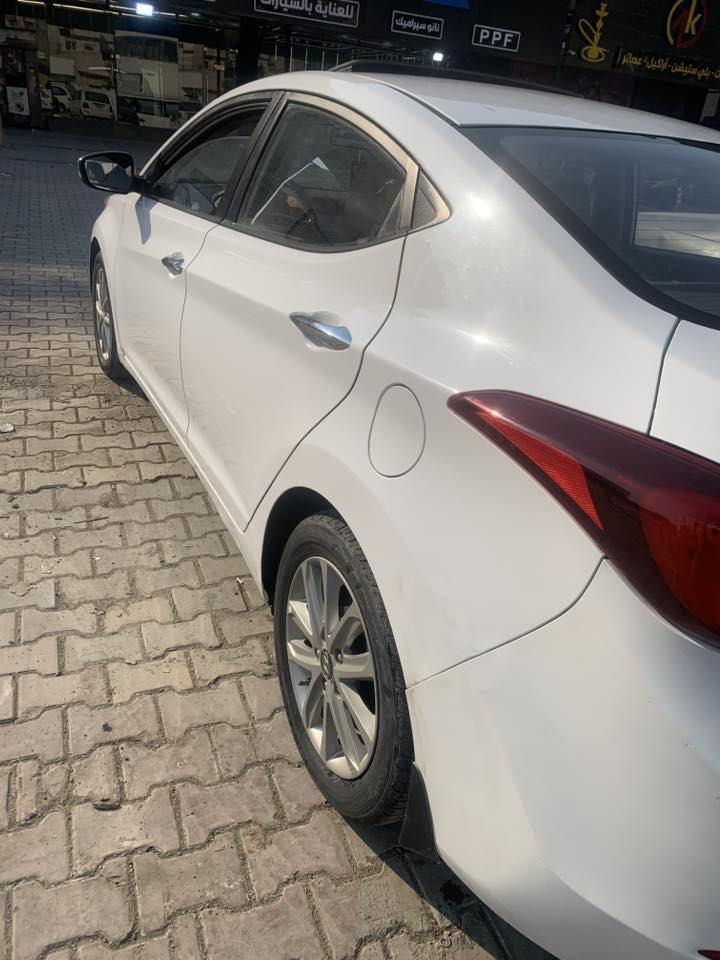 الانتره موديل ٢٠١٥
فول مواصفات عدا البصمه 
خليجي فقط بارد بين البابين 
رقم اربيل 
السعر ١١٢ بيع مستعجل

***********
