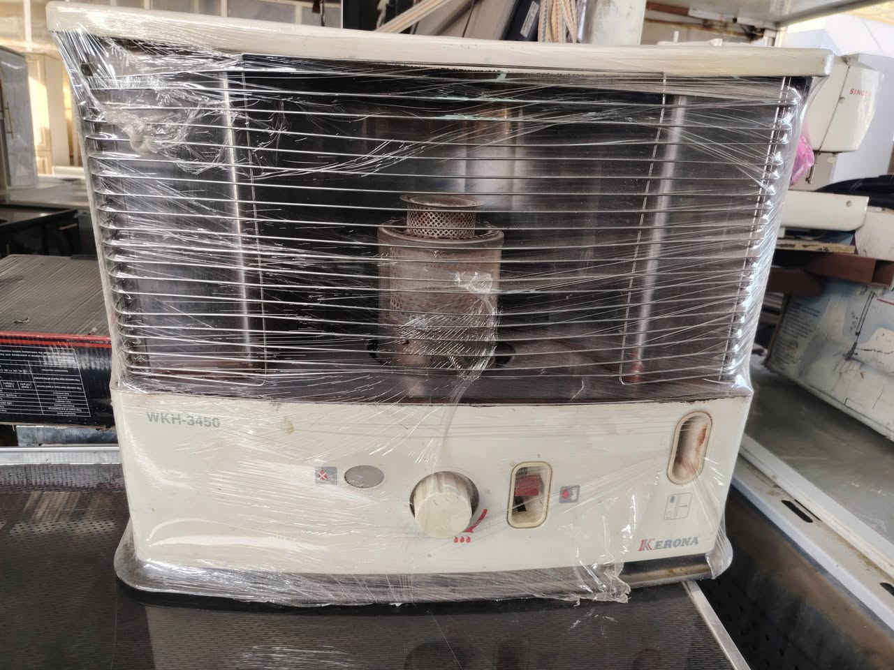 اللهم صل علئ محمد وال محمد تم وبعون الله وصول حاويه اثاث منزلي مستخدم وجديد 
 مجمع البركه للاثاث الجديد والمستخدم
 والعنوان بابل المحاويل ناحيه الامام الشارع العام قرب مركز شرطه الامام للاستفسار خاص او الاتصال علئ الارقام *********** بيه واتساب 
*********** اتصال فقط
