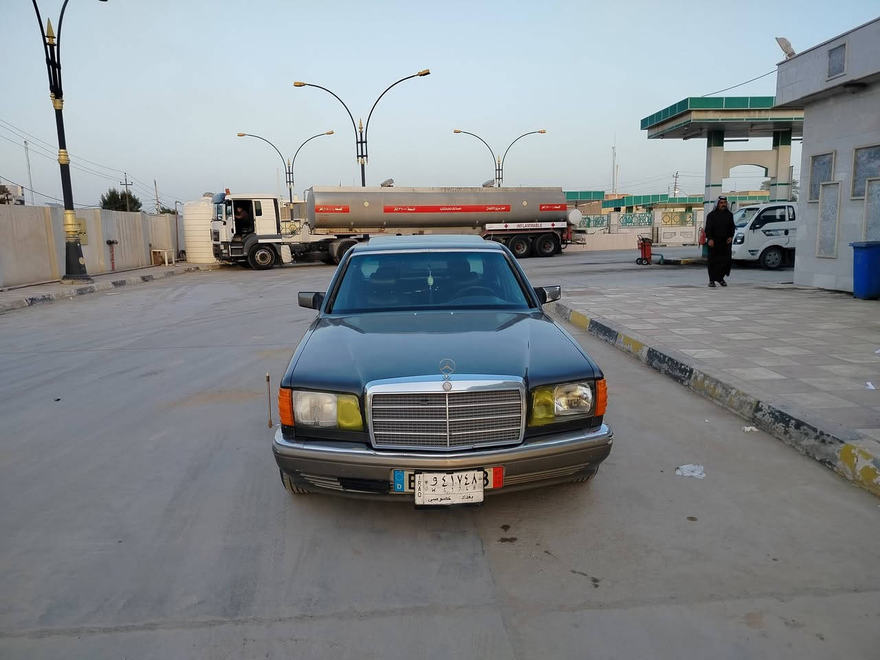 السلام عليكم مارسدس جانبو موديل 86رقم بغداد مكينه بطه مصبوغ جماليه بدون ضربه تبريد شغال سنتر شغال السعر 58 وبيه مجال العنوان بابل الكفل ***********
