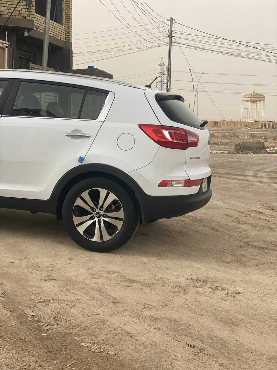 السلام عليكم
اخواني 
كيه سبورتج خلجيه سنتة الصنع (2014)

اخواني السياره مكفوله حته دعميات 
عداد المشيه (96) وشرط الفحص

الرقم بغداد. الدولي هزه سنويه ارقام جديده

التحويل بنفس اليوم 
الموصفات 
أشاره بل مرايه 
مري شفط 
كراسي جلد 
ثلاجه بل جكمجه
تحكمات فول 
كأمره دواره 
حساس امامي وخلفي 
ليد لد وعدسه 
ليت موطور متحرك
خمسه ويلكب 
تخم تاير لك حيل جديد
محرك كير شركه
حداديه صدر زيرو تريها 
السياره احلى من الصور بشرط 

عنواني 
الأنبار الرمادي السعر (163)مجالها قليل 
***********

‭0773 378 1061‬
