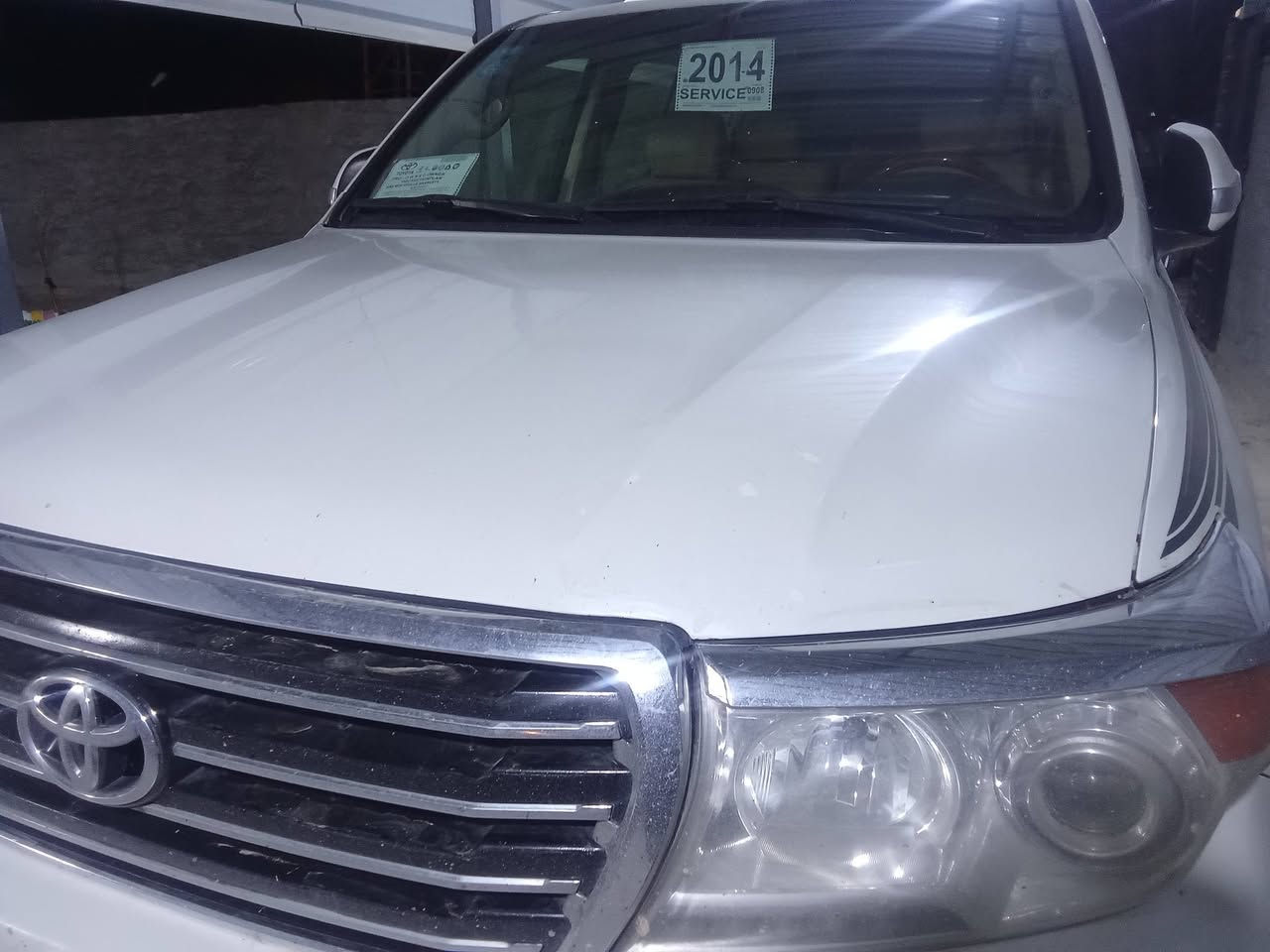 للبيع لاندكروز2014 بريمي ماشيه 138 حقيقي 
ملاحضه بارد بخشم البنيد  وصبغ مأشر بالصور 
السعر 360 وبيه مجال 
واسط الصويره 
***********
***********
