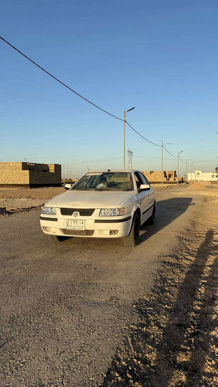 سمند موديل 2010 
استلام موظف وبأسمه 
مابيها ضربة فقط هلال  مبدل بيها
تخم تاير بيها قبل 5 اشهر وباتري همين 
يحتاج الها ترتيبات بسيطة
40 وبيها مجال 

***********
