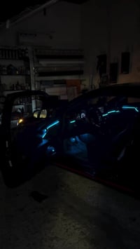 فيلوستر • سيارة • منظور ثاني