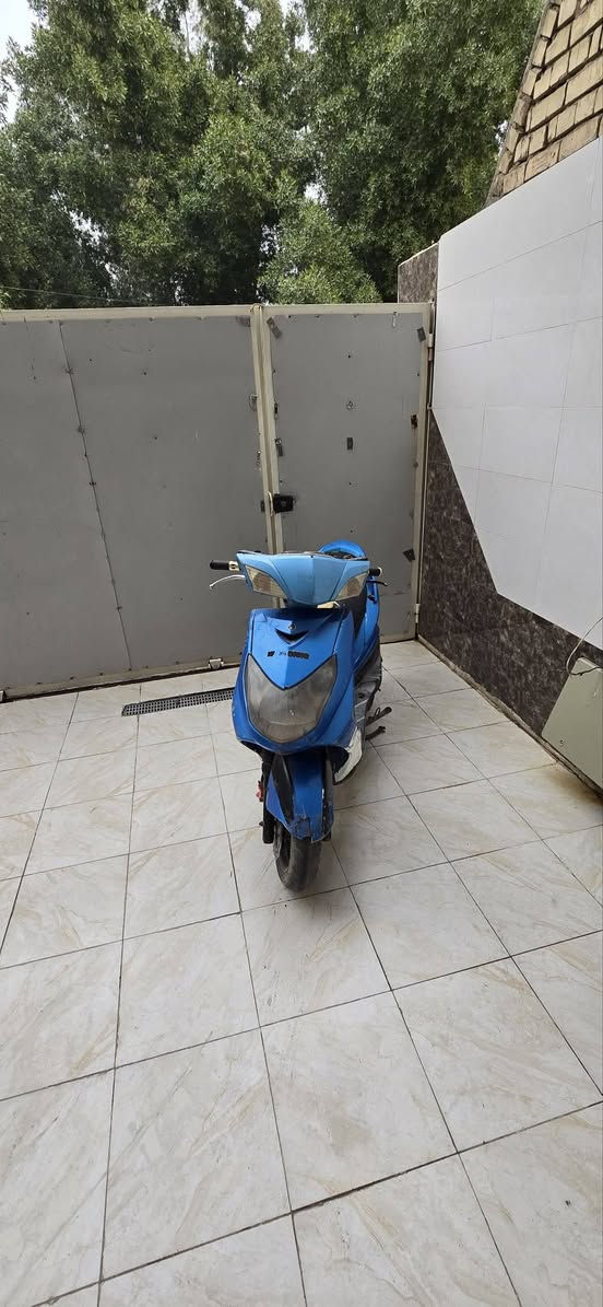 سكنز فحل ياباني للبيع.    محرك مفتوح.  غراض كله درجه اوله  من علي الحسناوي.   كابريتر تعبانه و طفت. ابيع هلموجود تجي تفحص و تاخذ سعر370 مكان نجف حي الجامعه  ماكو سكنز فحل بهلسعر بس مستعجل ع بيعته


**إذا كنت صاحب هذا الإعلان وتريد حذفه لأي سبب، رجاءا أرسل رسالة إلى الدعم الفني**