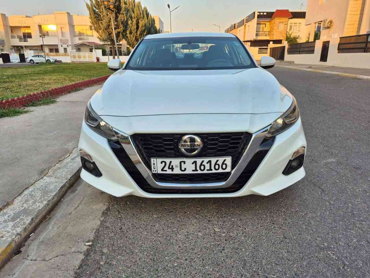 نيسان التيما 2019 وارد امريكي فئة S . كير مكينة ما مفتوحين شرط ماشي 75000 ميل رقم دهوك شرط التحويل السعر 130 ورقة  التواصل عبر رقم هاتف واتس و عادي *********** أربيل, العراق
