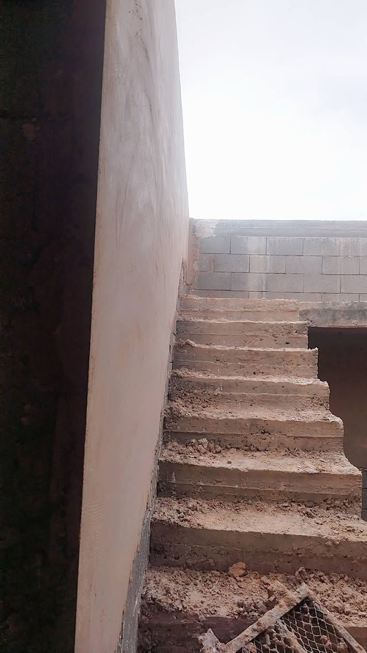 اشغلي صطار وليخ وصب بيوت متواجد كادر تنظيف بيوت ورصف  كاعيات ***********
