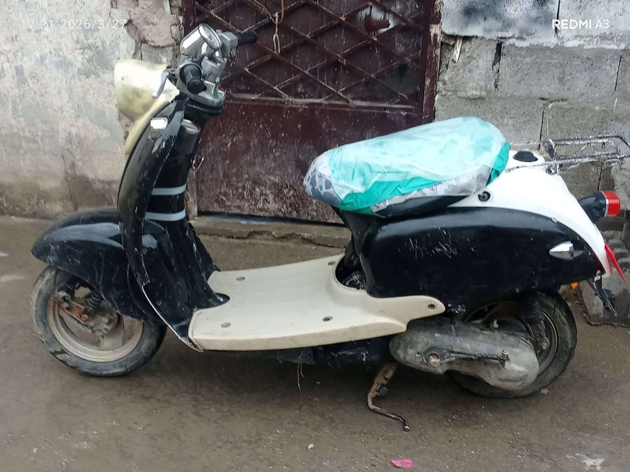 السلام عليكم ورحمة دراجة 60 للبيع أو مراوس همين الدراجه مابيها اي شي نقص اشاير ولايت اسعر خاص


**إذا كنت صاحب هذا الإعلان وتريد حذفه لأي سبب، رجاءا أرسل رسالة إلى الدعم الفني**