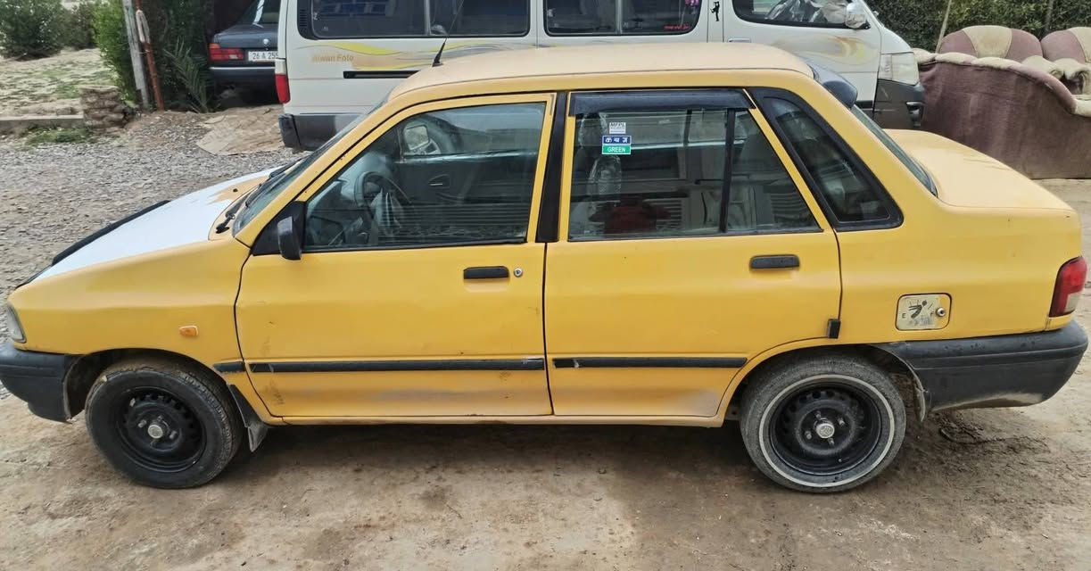 سلام عليكم  سايبه للبيع موديل 12 مصفره هيئه وغرامه سنويه جديده  رقم نكليزي سياره جاهزهه
مكينه جديده هيه وتفرعاته كهربائية شغاله سعر32وبيه مجال مكاني صلاح الدين تكريت  شراي يتصل ويدلل *********** شرط تحويل
