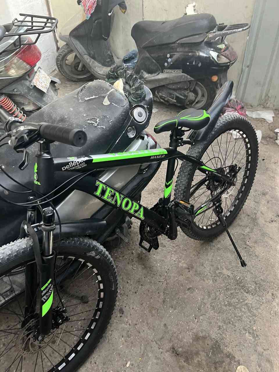 بايسكل للبيع نوع جبلي نظافه فول السعر 165 ألف وبي مجال


**إذا كنت صاحب هذا الإعلان وتريد حذفه لأي سبب، رجاءا أرسل رسالة إلى الدعم الفني**