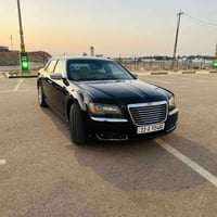 كرايسلر للبيع فقط  موديل 2013 حادث جاملغ خلفي ايسر  وجاملغ مبدل نفس ال...