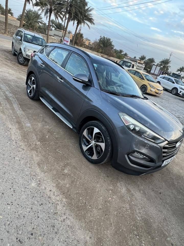 سيارة توسان ١٦ فول مواصفات وارد كندي كلين ١٦٠٠ محرك GDI
تيربو

واتساب فقط 
***********
الحادث بالتعليقات
