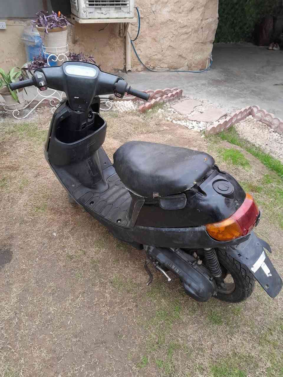 سلام عليكم بطه ياماها 60 
السعر 250 هندر فقط شغاله  شلعه صجم جديد قايش وتاير 
***********
حي الجمعية
