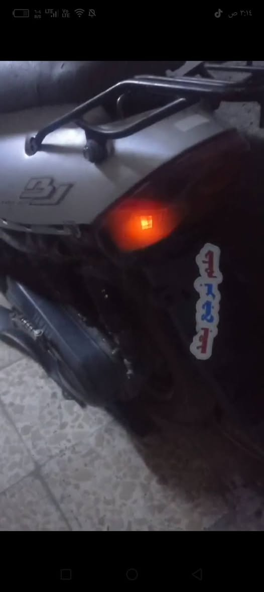 سلام عليكم دراجة تسعة زروف دراجة كاملة مكملة سلف هندر كهربايات اشاير اضوية عالي ناصي مكفولة كلش ماناقصهة شي كفالة عامة 👍هاذ رقمي *********** وبل خدمة... سعر 200 بيهة مجال حك الجية 🔇
