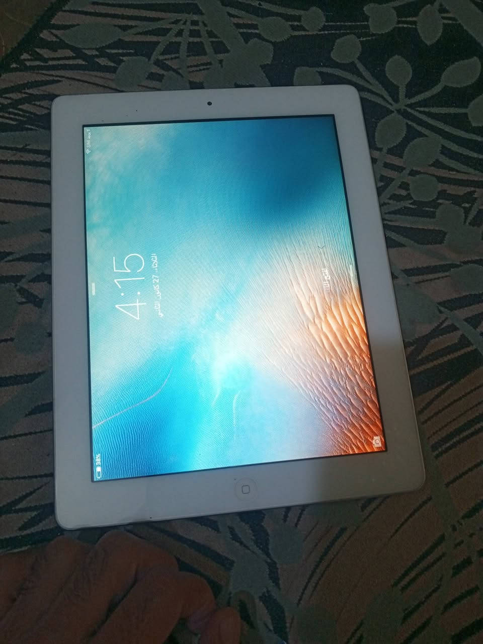 السلام عليكم ايباد قديم ذاكرة ٦٤ ابو سيم كارت للبيع عاطلة سماعة مال صوت سعرة ٣٥ الف عنوان بغداد السيدية رقمي بي واتساب ***********
