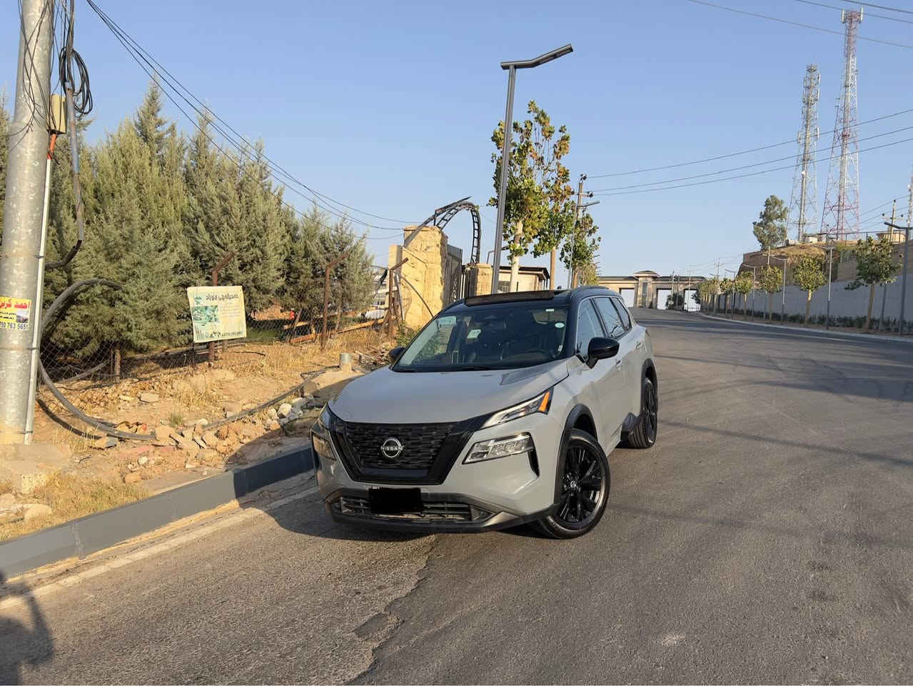 سلام عليكم 
نيسان  روگ
‏‎موديل:2023
‏‎ره نگ: سمنتي 
‏‎مواصفات:SV ,,,MIDNICHT
‏‎سه قف پانوراما 
‏‎سه قف و شان ره ش بلادي 
‏‎گوشين جلدو كاره بايي 
‏‎به سمه و شخال 
‏‎ئوتو هولد
‏‎سوكان فوليوم
‏‎گوشين هيتر 
‏‎سوكان هيتر
‏‎ته بريد مه ركه زي 
‏‎ته حديد سورحه 
‏‎خه تي جاده 
‏‎پيش و پشت رادار 
‏‎شاشه گه وره 
‏‎گير له سوكان. 
‏‎3 مود : ئيكو .نورمال. سپورت
‏‎بريك به سمه كاره بايي
‏‎گير ماوس
‏‎ده رگا به سمه 
‏‎سندوق شه فت كاره باي
‏‎كاميره و حساس 
‏‎هيج ئيرباگي نه ته قيوه هه موو ئيرباگي بيلاديه. به شه رت 
‏‎رادار به ردي گزوز به شه رت  
‏‎هيج گلوب ناو گيج بينيه. هه موو شتي بيلاديه  
‏‎زور كه م به نزين ده خوا 
‏‎سبوخ : ده رگاي پشته وه لاي سايق دوو سي بست  بوياغه 
‏‎جاملخي پيشه وه لاي سكن بيلاد گوراوه بي بوياخ 
‏‎به شه رتي ئه وه ي هيج هيج ئيرباگي نه ته قيبي هه موي بيلاديه  
‎تابلي خاوينه. ره قه م هه ولير به ناوي خومه هه موو شتي نويه 
‏‎تكايه تكايه بي كومينتي ناشرين    بو زانياري زياتر په يوه ندي بكه *********** واتسئاب فايبه ر هه مووي له سه ره أربيل, العراق
