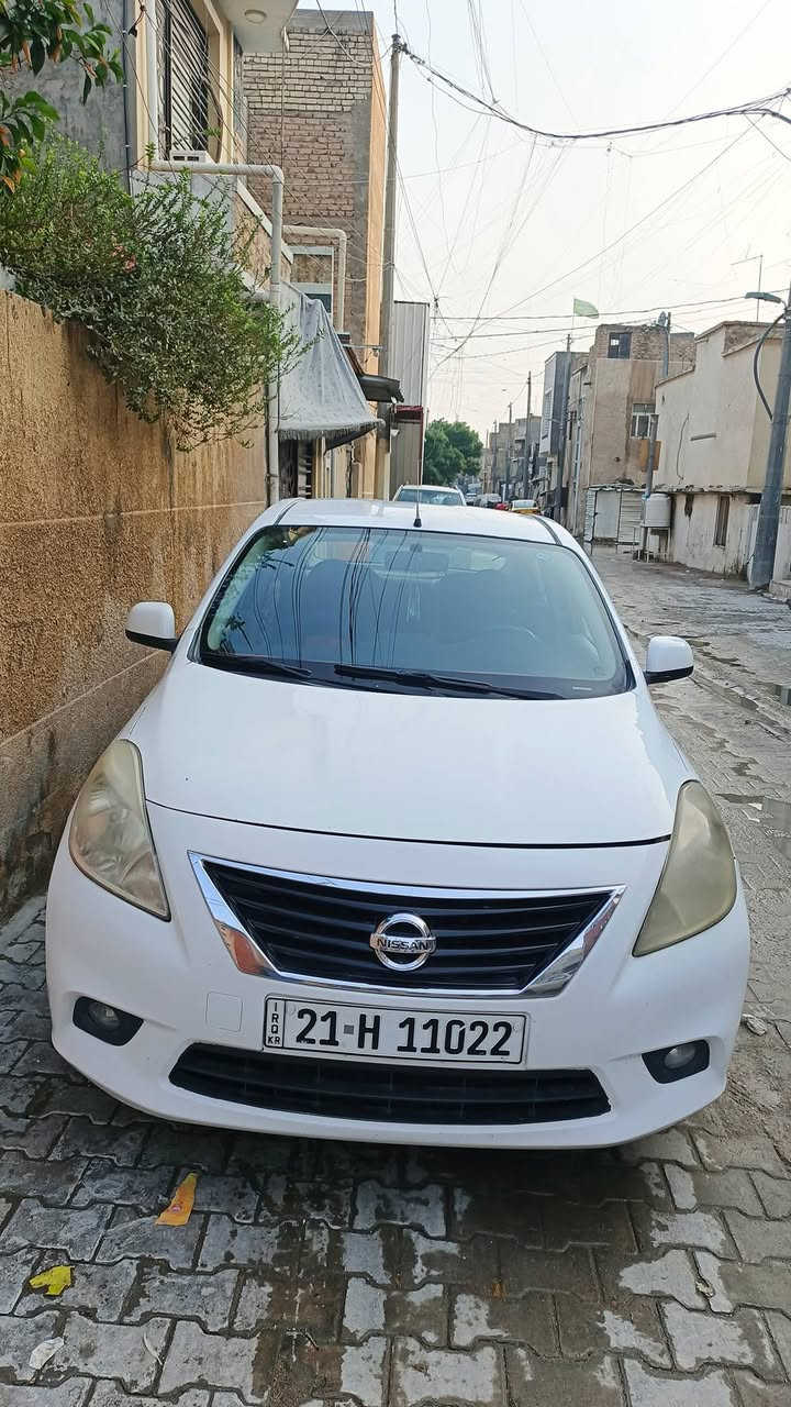 السلام وعليكم عندي نيسان صني موديل (2014) خليجي بليته زركه بيه بنيد مفتوح وجاملغ وبارد من جاملغ خلفي 
سعره 83 رقم ***********
