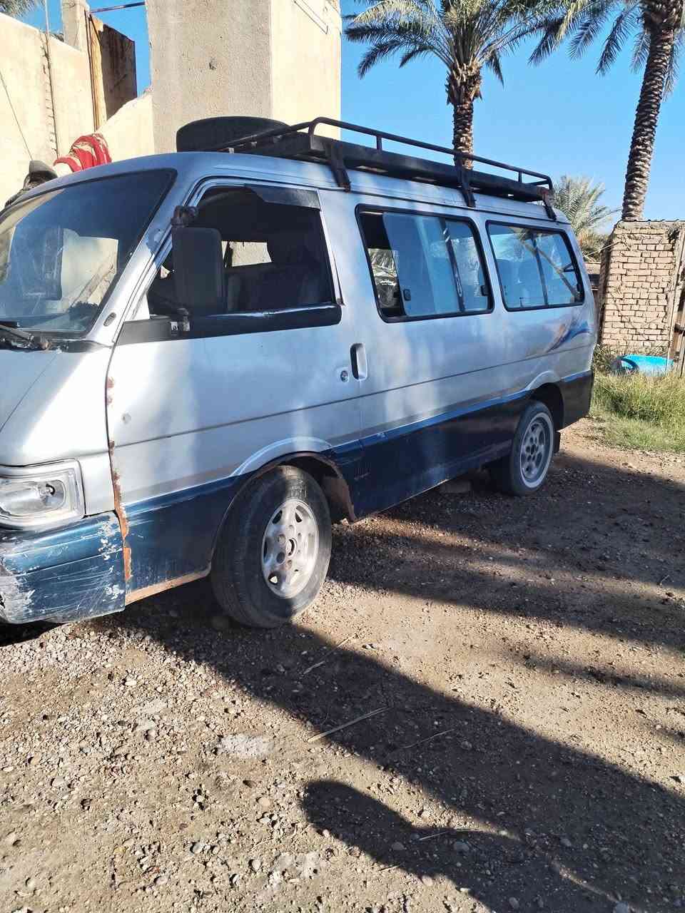 سلام عليكم كيا بسته للبيع موديل ٩٣ محرك نضيف تخم تاير نضيف صدر نضيف كهربائيات كلها شغاله ابيع كوم حديد ما اندل صاحبها سعرها ١٤ وبيها مجال قليل رقم تلفون ***********
