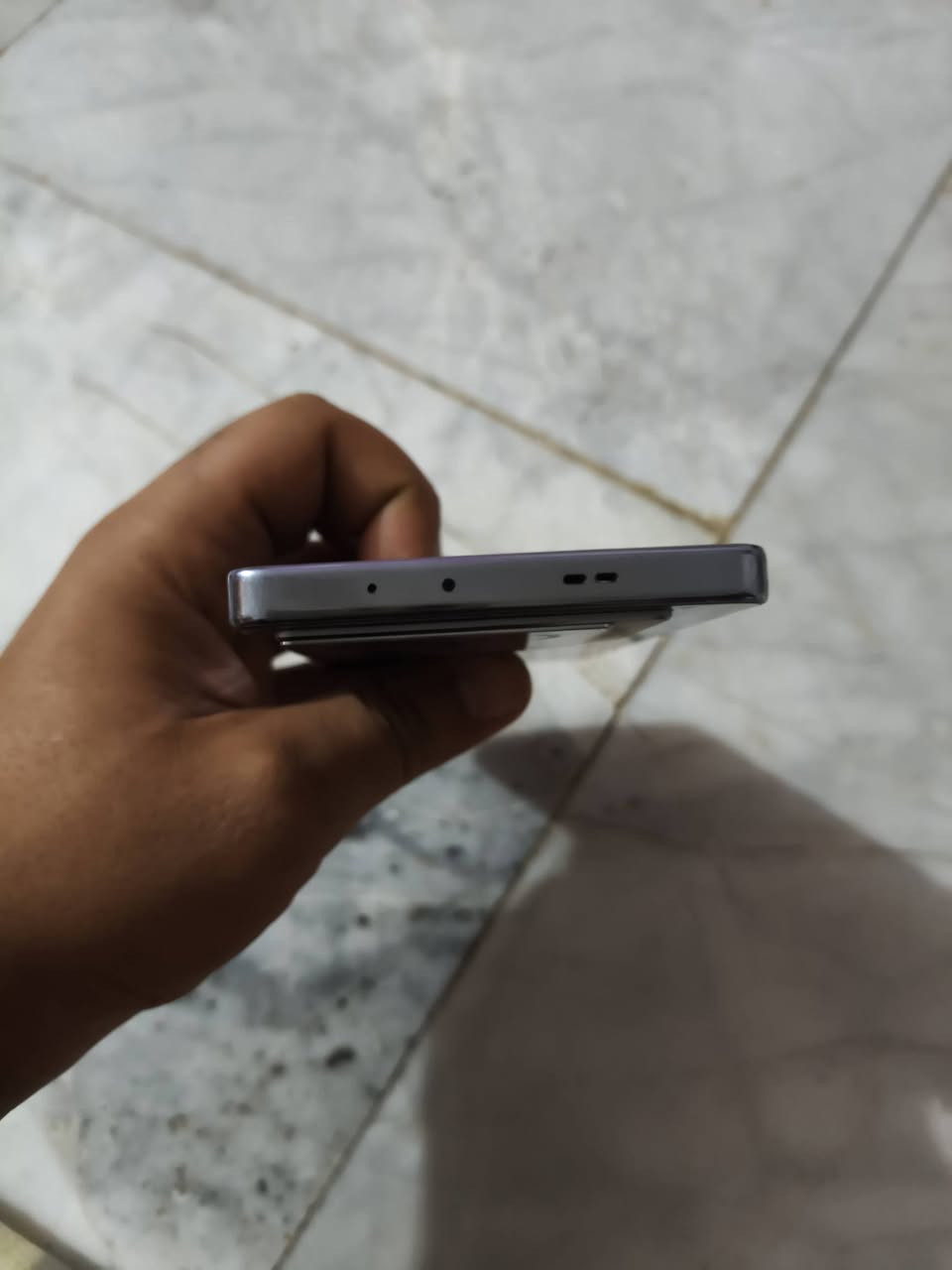 سلام عليكم انفكس جيتي عشرين برو للمراوس بيفون إكس ماكس حتلو الجهاز مبدل شاشة بس كون اصليةالجهاز يرادلة شاشة عدة الشاشة الجهاز مكفول الذاكرة256عشواءية 12 الجهاز جماعت البوبجي يعرفو 120 فريم حقيقي كارتونة وكفر مال الشركة مكاني قريب على بسماية ***********

