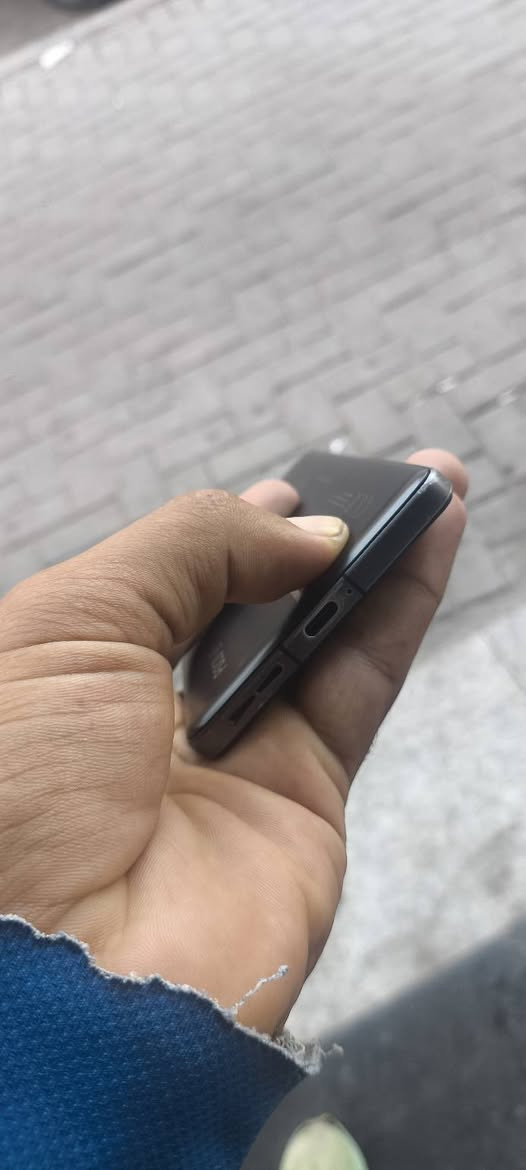 للبيع جهاز مكفول بلببجي 120 فريم شفتات رحمه الوالديكم المايشتري لايدخل يدوخني *********** اتصل او واتساب مكاني عامريه بغداد

