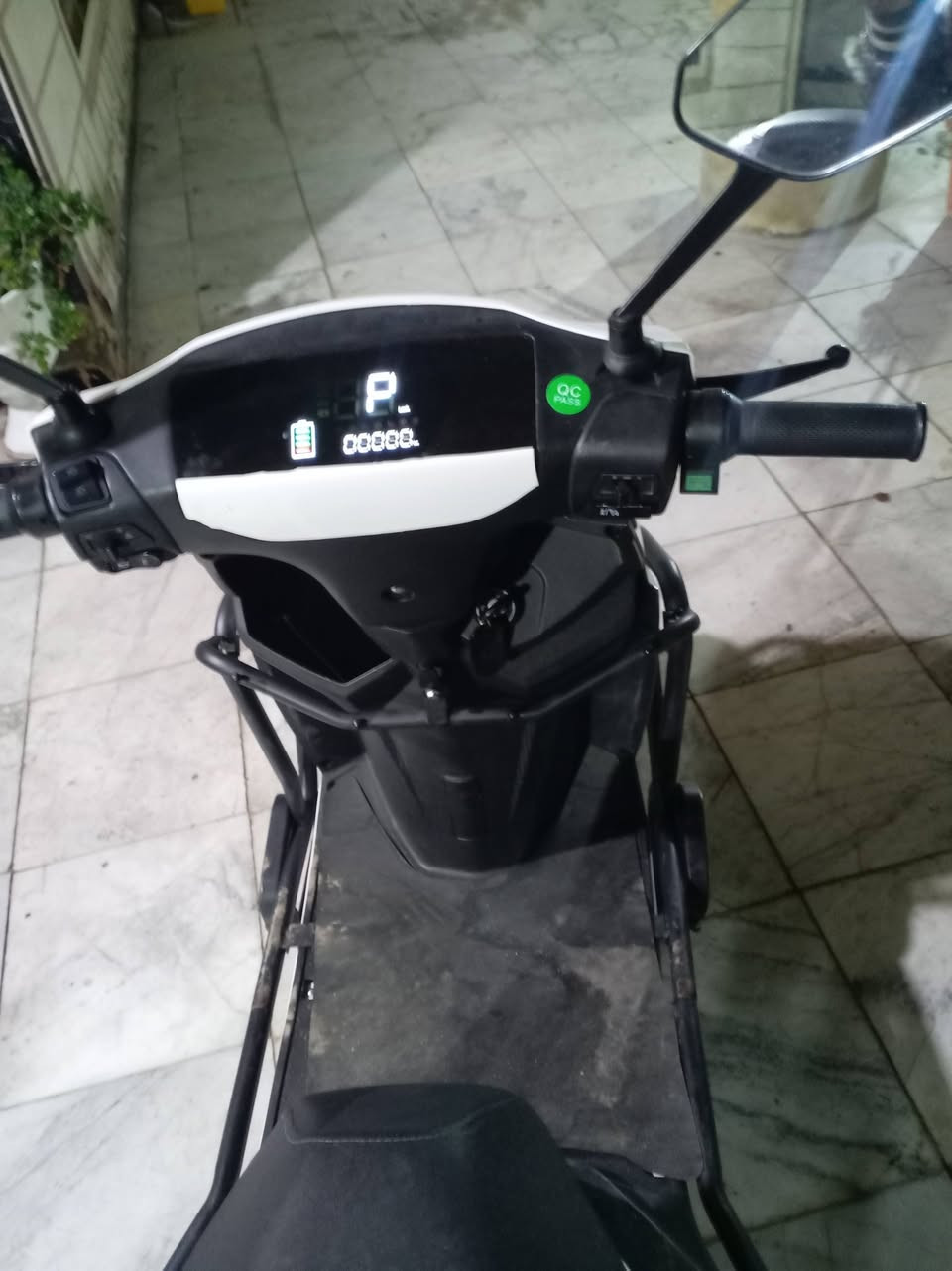 دراجه شحن البيع بعدهه بحالت وكاله صارلهه ربع اشهر من طالعه بصمه تشغيل عن بعد زوج بصمات وياهه سعر خاص ***********
