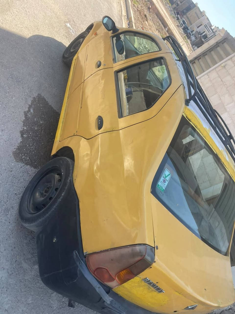 سلام عليكم عليكم لوكان موديل ٢٠١٠ رقم بغداد سياره جاهزه مكينه كير حداديه تخم تاير سياره مبيه نقص السعر ١٧ وبيه مجال اتعهد عن السرقه ولعشاير ***********
