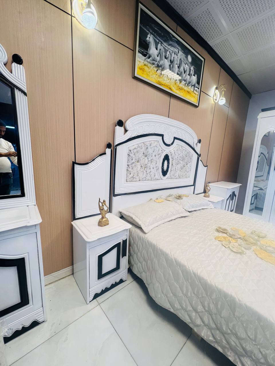 الجمال يمنة و بس ♡♡♡♡♡♡

متوفر الان موديل جديد ..

السعر مليون و 200 الف 

غرفه نوم داخل معاكس خشب 3 ملم
خارج تحفير sns انديف 5 ملم

الصبغ حراري درجة اولى

6باب  متكونه من 9قطع

زاويه تصميم كنتوري بارتفاع الكنتور

السرير بلاويد اسود 6ارجل

قياس الكنتور ارتفاع 2.40 وعرض 3.20

النقل والشد مجاناً داخل بغداد 

يوجد توصيل الى جميع المحافضات وباسعار مناسبة


**إذا كنت صاحب هذا الإعلان وتريد حذفه لأي سبب، رجاءا أرسل رسالة إلى الدعم الفني**