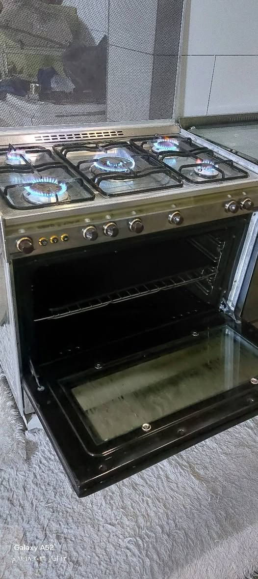 طباخ كريازي مصري درجه اولى كلش نظيف للبيع وبسعر 280 الف وبي مجال للشراي الاستفسار الاتصال ع*********** شارع سالم خلف شركه كورك قرب دائره الكهرباء
