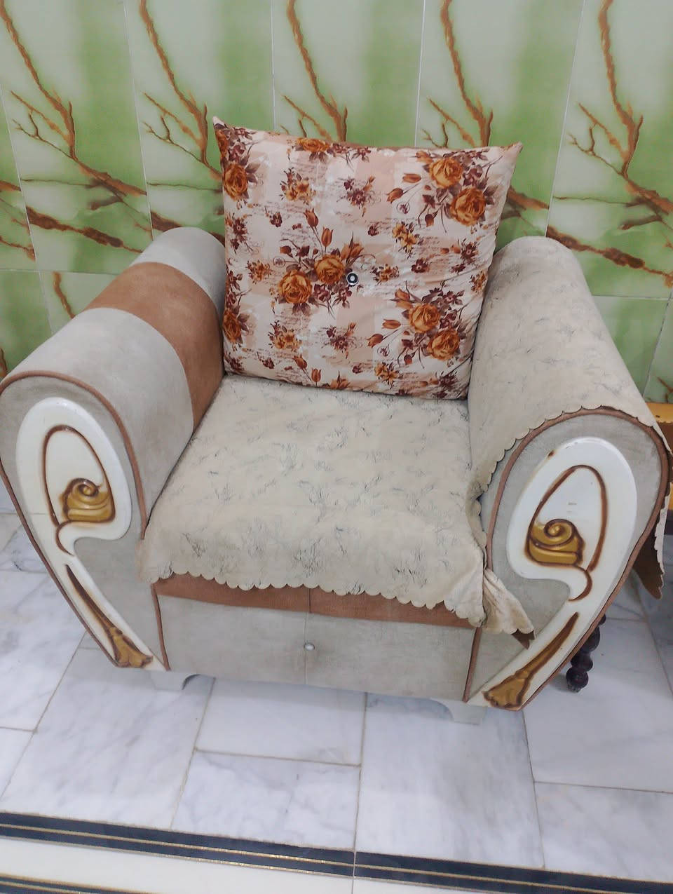 Qسلام عليكم تخم تركي للبيع 10 مقاعد مكاني شطره ب٣٢٥ وبيه مجال شراي اتصل عله الرقم ***********
