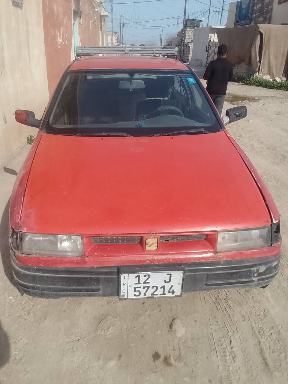 سياره سيات توليدو موديل 1992 محرك والگير و الكهربائيات شرط شغاله هاندبريك شغال الرقم دولي مع كابون البنزين الحديث والسنويه باسمي أنا الشرعي لغايه 2030 السعر 20 ورقه وبيها مجال للطيبين للتواصل *********** الجانب الأيمن
