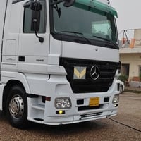 اكتروس 1846 • موديل 2006 • راس فقط