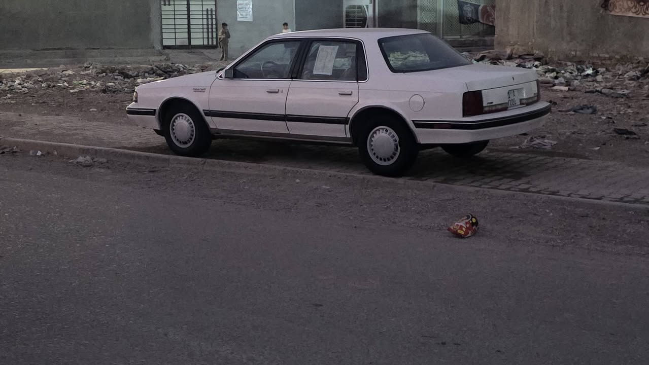 السلام عليكم اولدز موديل 90 ب اسمي رقم مميز السيارة اي نقص ما بيها كلشي شغال ب 70 وهذا رقمي ***********
