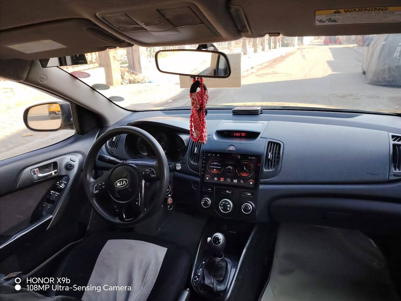 السلام عليكم
كيا فورتي موديل 2013  سياره نص فول وارد أمريكي حادثهه جاملغ  محرك 2000دوش المرغوب كير صدر  تبريد ثلج السياره تبريد ثلج تخم تاير جديد     ومكاني بغداد كير محرك مكفولات السياره جاهزه من كلشي رقم دولي ديالى حلوه الشراي يتصل اني مكلف السعر86مجال بصيط مكان السياره بغداد الرصافة‏‪‏‪***********‬‏
