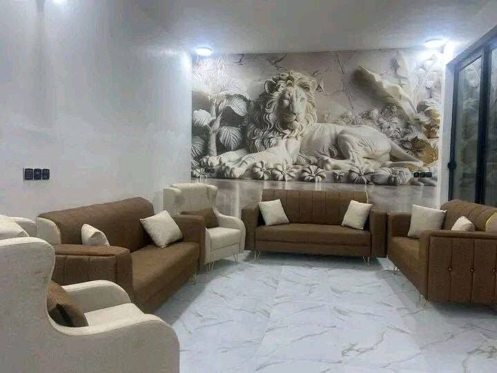تخم 10مقعد 450 الف 
 
مواصفات الخشب
الظهر /چام روسي 
المقعد /بلوك اسود 
الصدر /خشب مضغوط
الاسفنج / مميز 8سم 
القماش / قديفه
الرجل / حديد
واذا اختار الزبون (كتان) او (وتر بروف)
يصعد (25)
توصيل بغداد مجاني 
اطراف 15
محافظات حسب البعد
#ديوان #قنفات_استقبال #تخم_قنفات #explore


**إذا كنت صاحب هذا الإعلان وتريد حذفه لأي سبب، رجاءا أرسل رسالة إلى الدعم الفني**