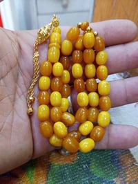 كهرب بولوني حر طبيعي معرض لحراره قطعه جميله كفيه الوزن 18 غرام يوجد تو...