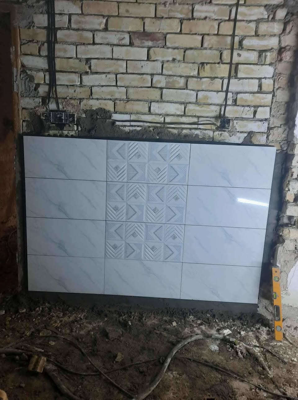 السلام عليكم خلفه سيراميك جدران ورضيه بأنواعه ستلام مهندس رضيه وجدران بأنواعه ستلام مهندس ***********

