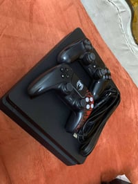 بلي ستيشن 4 سلم مستعمل للبيع ذاكرة 400GB الجهاز نظيف ما داخل تصليح بي ...