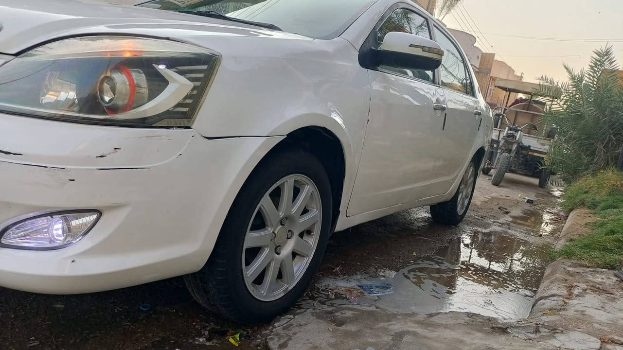 سلام عليكم موديل 13سياره جاهزه
1تحويل مباشر بسمي
2تخم تاير 
3كهربايات كله شغاله ريمنت سنتر لوك 
4تبريد شغال
5مكينه وكير عادي مكفولات 
6عليه ادامه كامله نوزلات عينه وصينيه بوربرنات اماميه
قلايج كير عنابير جويتر فيتبم كله مسويله ادامه
7رقم الخلفي ضايع ومسوي بلاغ من تحول تستلم ارقام نكليز
8مكاني ناصريه كل التفاصيل ذاكره سعره 42وبيه مجال للشراي***********والي ماعنده رصيد يرمش عليه واني اخابره
