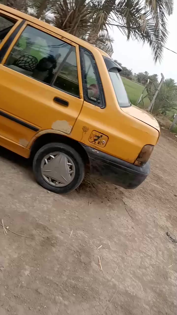 السلام عليكم سيارة سايبه للبيع السعر 8 وبيها مجال الهاتف *********** النجف
