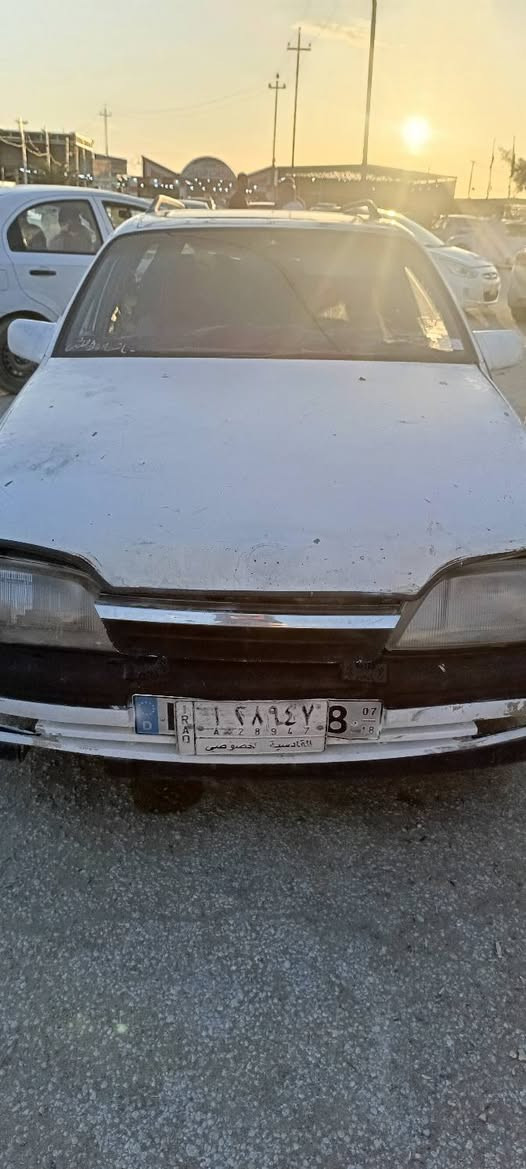 السعر ١٠ ورقات
سيارة اصوليه 
راعيها موجود بالنجف
 رقم قادسية 
محرك راس الثور
السنويه الاصليه ضايعة 
عليها غرامه ماعرف شكد اقل ٥٠٠ ماينزل من ١٠ ورقات
(( لاتتصل اذا مو شراي *********** ))
