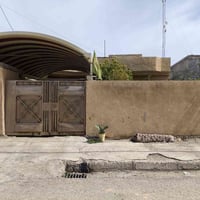 حي الأسرى • بيت للايجار • كراج وحديقة