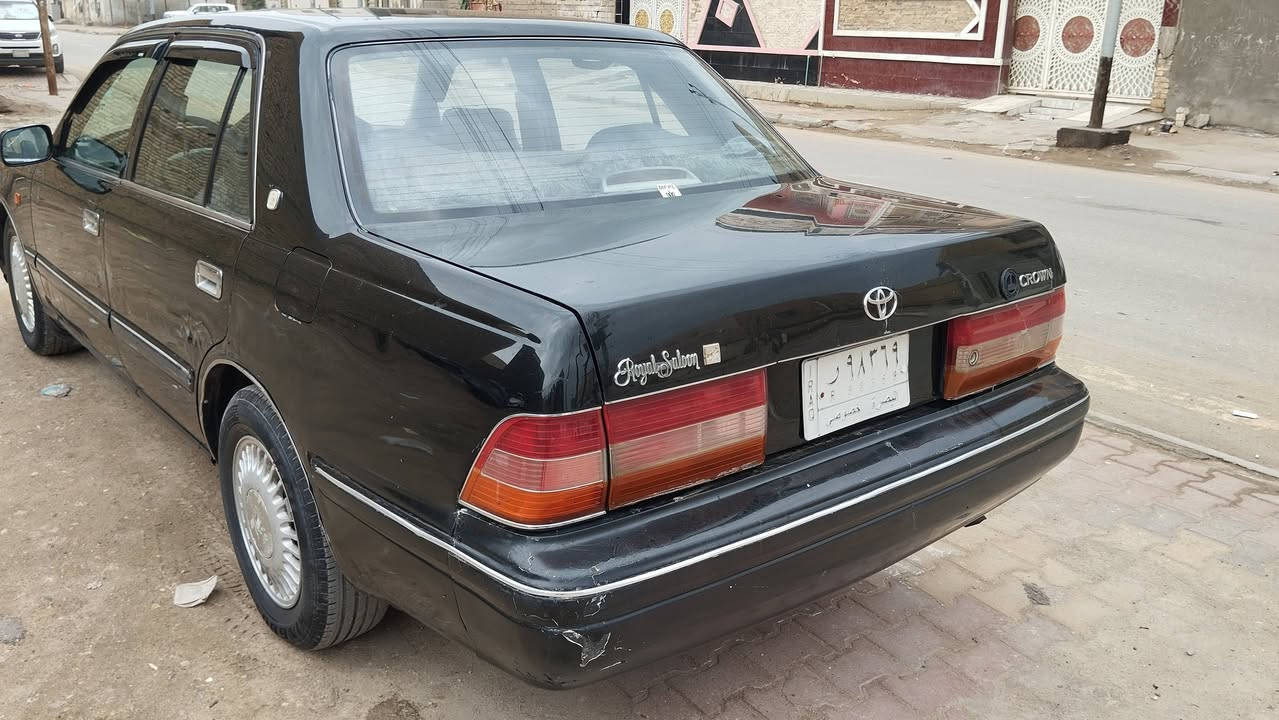 السلام عليكم كروان راس الثور تكم مديل 1996 لون اسود ,,5,,,دكم محرك 3000 سياره مكفوله من  كص  ونقل جثه  واصوليات رقم بصره الإنكليزي بسمي تحويل ثاني يوم السياره بيها ضربه بل جهى اليسره بابين والهلال سياره جديده جاهزه  باتري جديد تبريد شغال  مكان سياره ذي قار كرمة بني سعيد
 سعر السياره 85 والله يرزق الجميع
***********
***********
