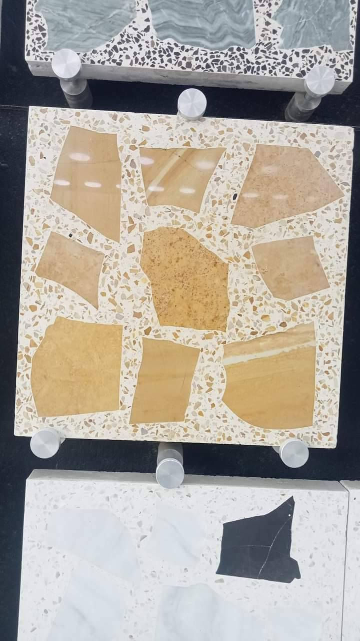 #سلام #عليكم
#شركة #الراضي
شجع المنتج لوطني 
 كاشي عراقي باحدث المكابس اوتماتيك  40×40 
وباحدث الجلايات. وناجح 😮
      بل فحص المختبري بأمتياز💡
الرمل مغسول خالي من الاملاح
الحجر مغسول خالي من الشواءب🔍
اسمنت عالي 🖤الجودة خاضع للسيطره النوعيه
ماحلو خالي من الاملاح اساله
ملاحضه نعلن اعن لتزامن الأرضيات كرسته وعمل
كاشي عراقي لموزايك سعر لمتر  مع التوصيل٧٥٠٠💵
كاشي عراقي مطعم بل مرمر سعر 💴11ونص الف   👉🏻المتر مع التوصيل🫴🏻. اتصل  اسعار جوه  السوك😉 ومواد بناء وسراميك وبورسلين

👈 يوجد لدينا اشتايكر 60×40
👈 يوجد لدينا اشتايكر 80×80
👈 يوجد لدينا اشتايكر 40×40
👈 يوجد لدينا سنادين مساطب🪑
👈 يوجد لدينا سواقي 
👈 يوجد لدينا بآيات تعليك
👈يوجد لدينا مقرنص 
👈يوجد لدينا حجر
👈يوجد لدينا إزاره
👈 يوجد لدينا رصيف
👈 يوجد لدينا زفت
👈 يوجد لدينا الاين حدائق
👈 يوجد لدينا ثرمستون

مستعدون لتجهيز المشاريع الحكومية والأهلية 
للحجز والاستفسار اتصل على الرقم☎️☎️
 ***********  وستاب
 
*********** وستاب

***********وستاب
#يارزاق #يارزاق
