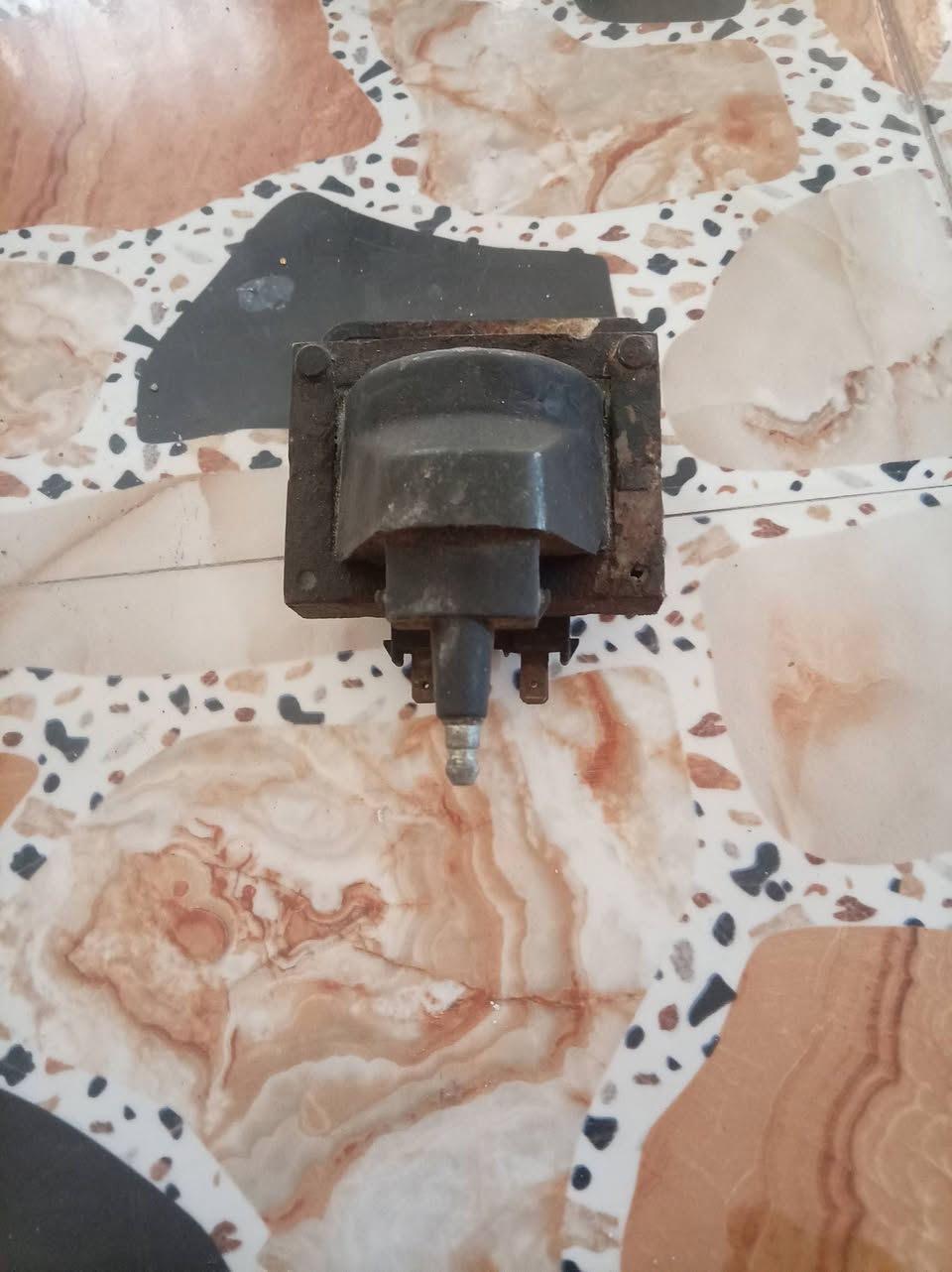سلام عليكم كابريته معا لدوش 1600سعر 75.
عقل اوبل فكترة 1600سعر 25
كويل اوبل فكترة سعر 15
مكاني لفلوجه اتصال ***********
***********واتساب
